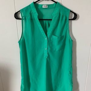 Green tunic top